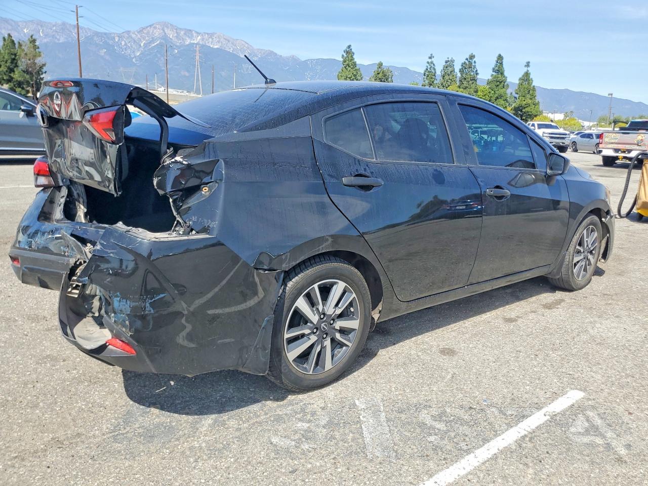 2024 NISSAN VERSA