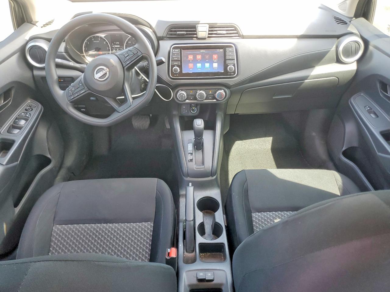 2024 NISSAN VERSA