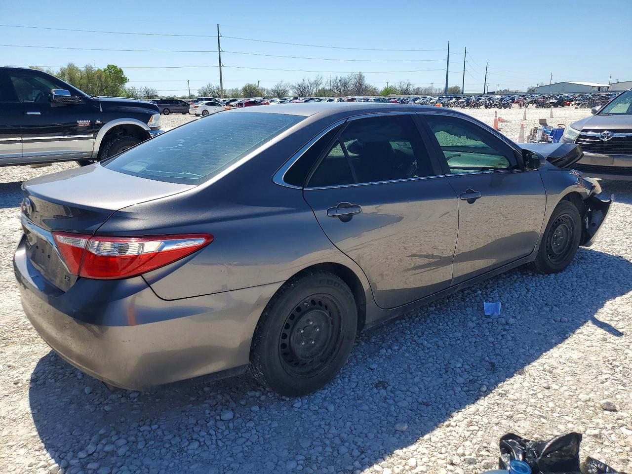 2017 TOYOTA CAMRY