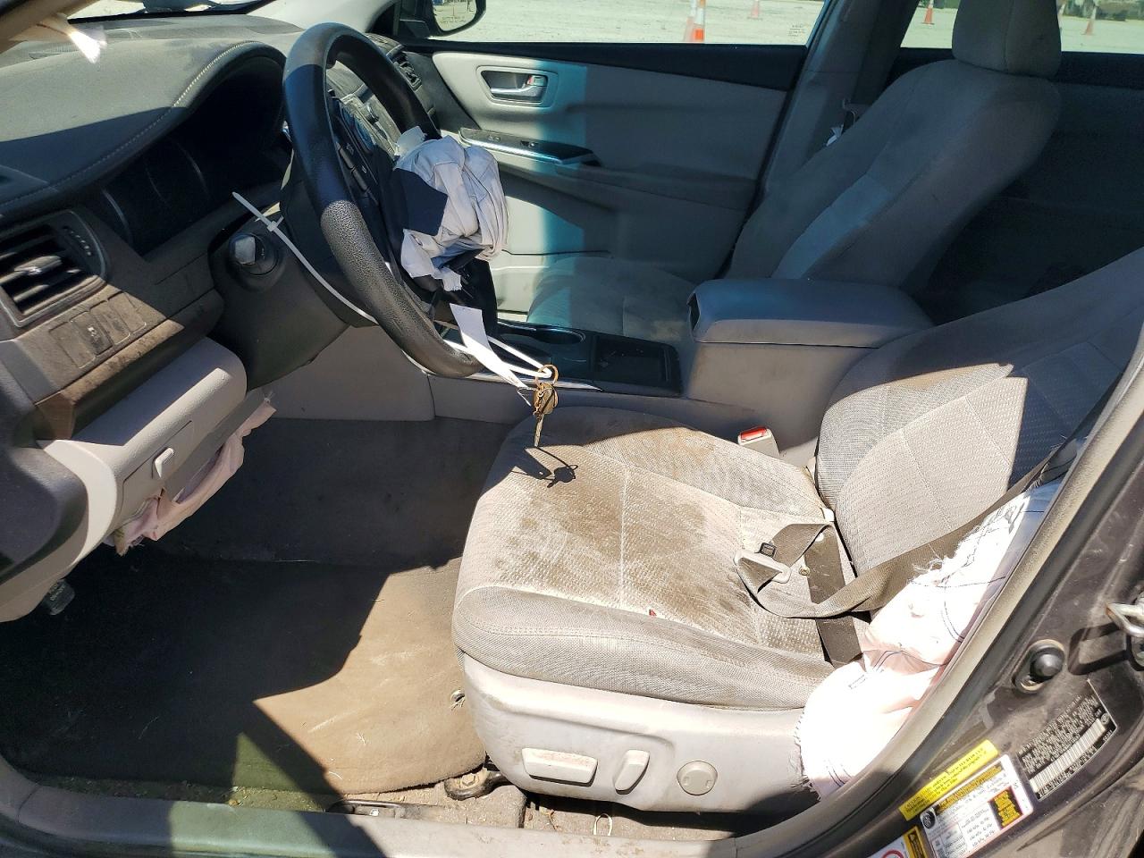 2017 TOYOTA CAMRY