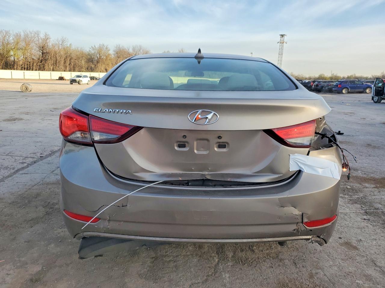 2014 HYUNDAI ELANTRA