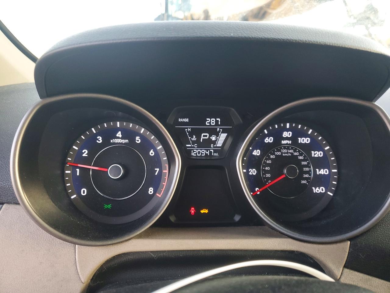 2014 HYUNDAI ELANTRA