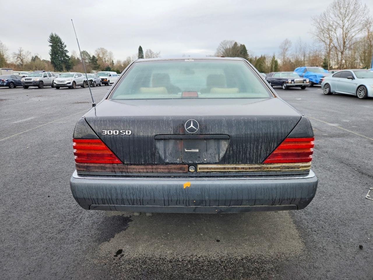 1992 MERCEDES-BENZ S-CLASS