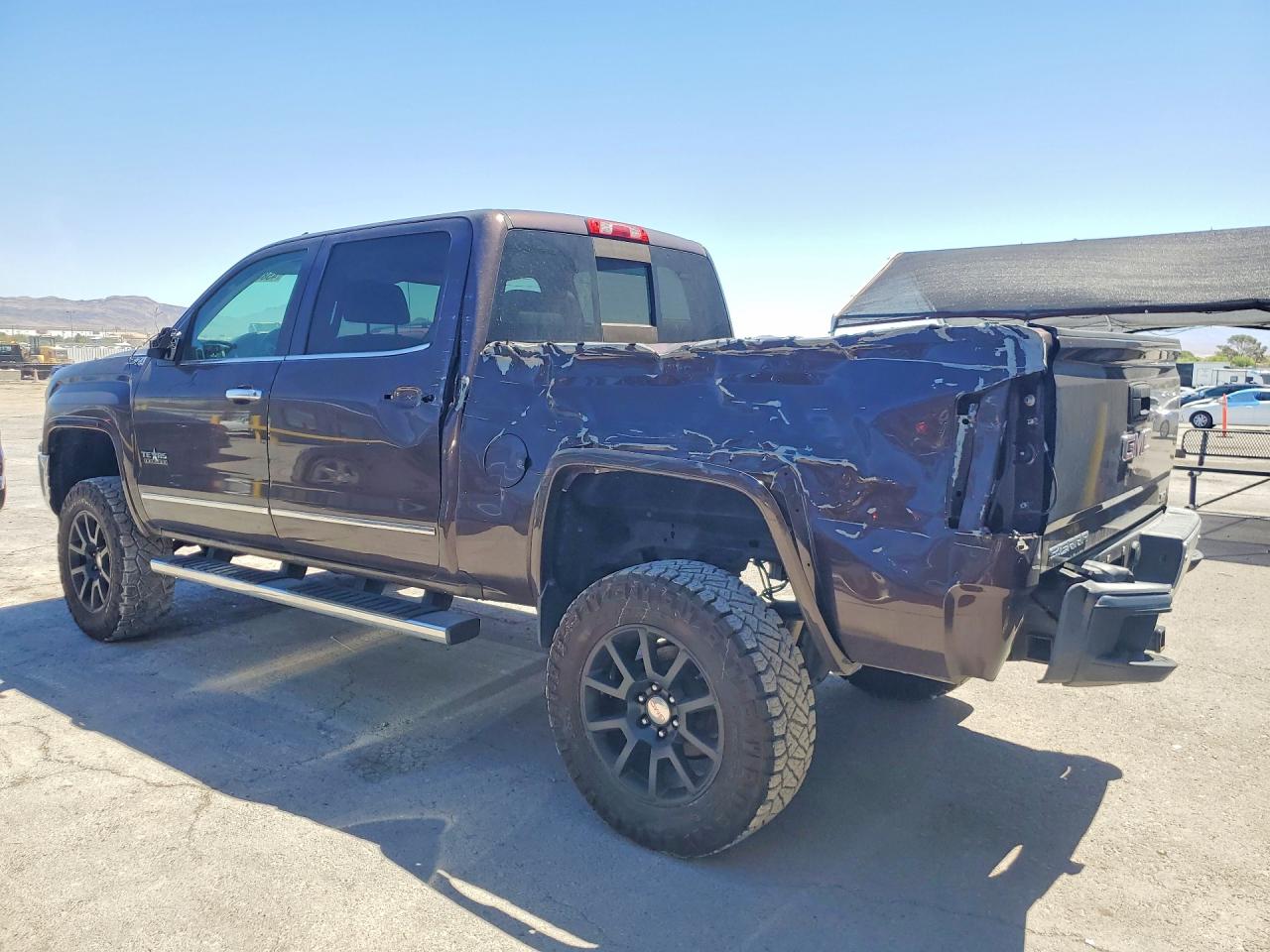 2016 GMC SIERRA