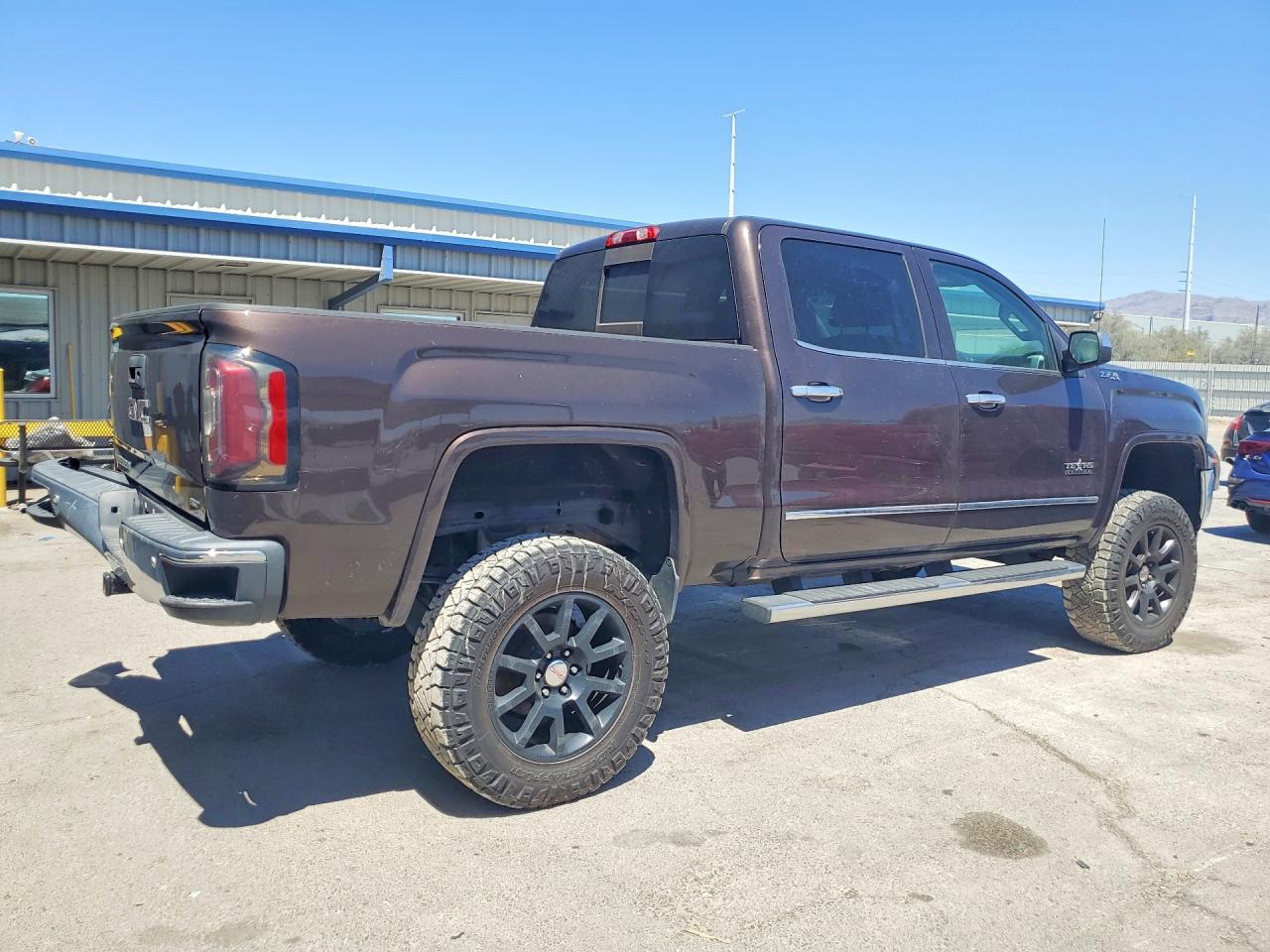 2016 GMC SIERRA