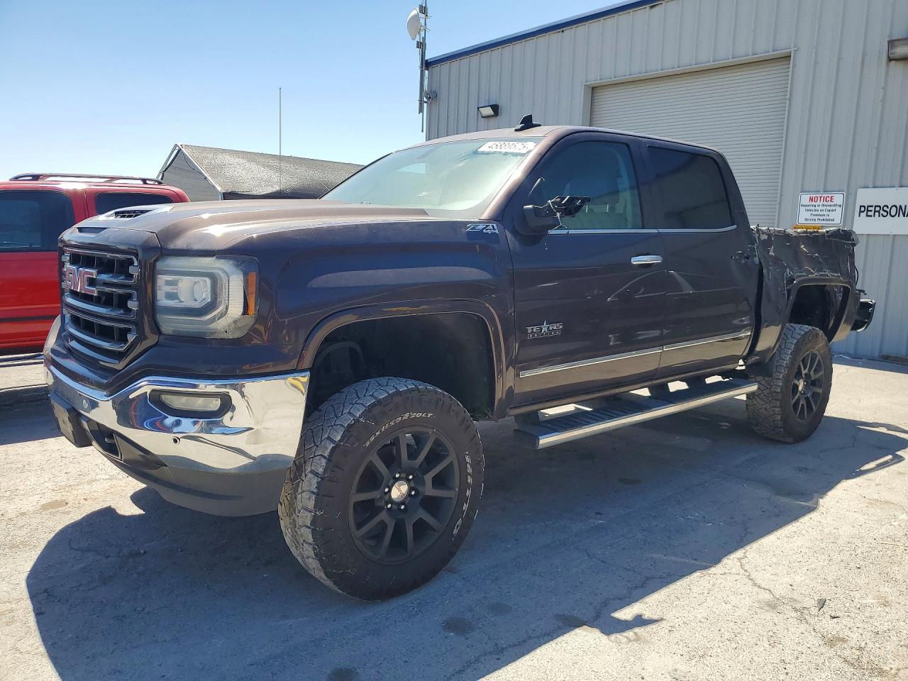 2016 GMC SIERRA