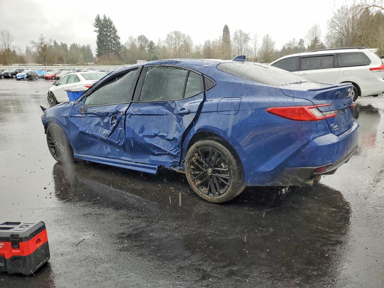 2025 TOYOTA CAMRY