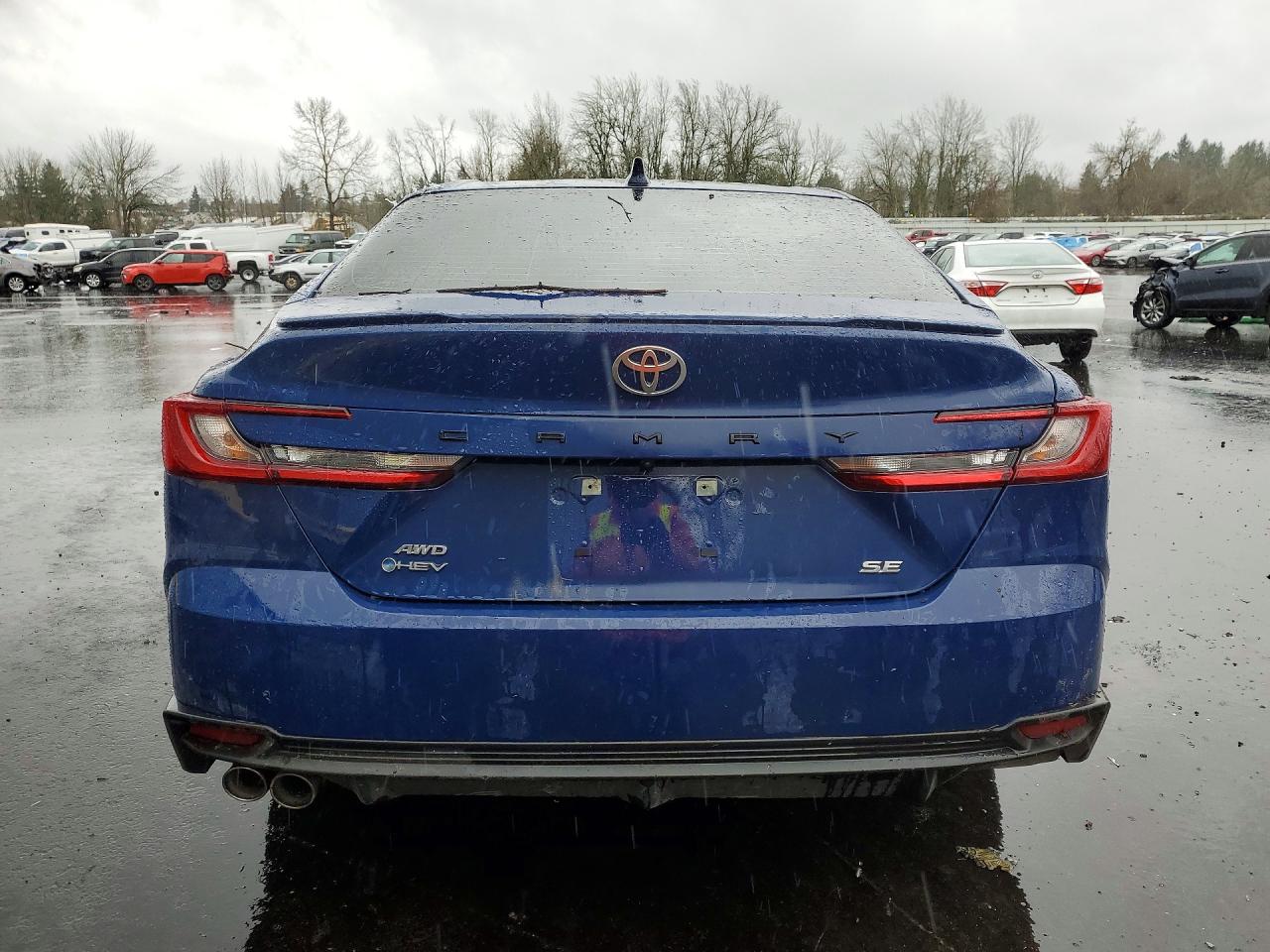 2025 TOYOTA CAMRY