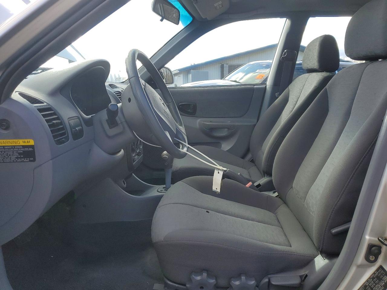 2005 HYUNDAI ACCENT