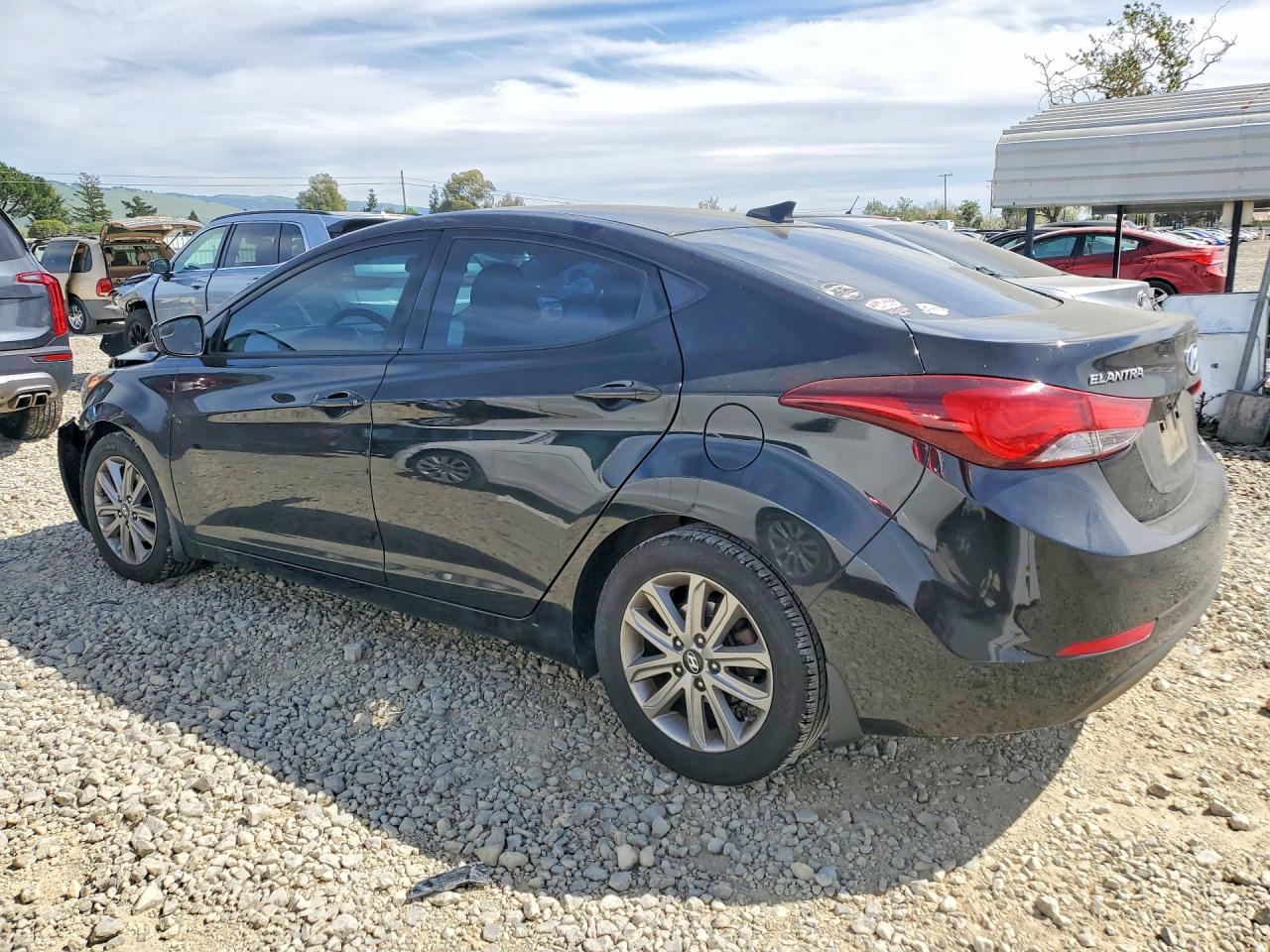 2016 HYUNDAI ELANTRA