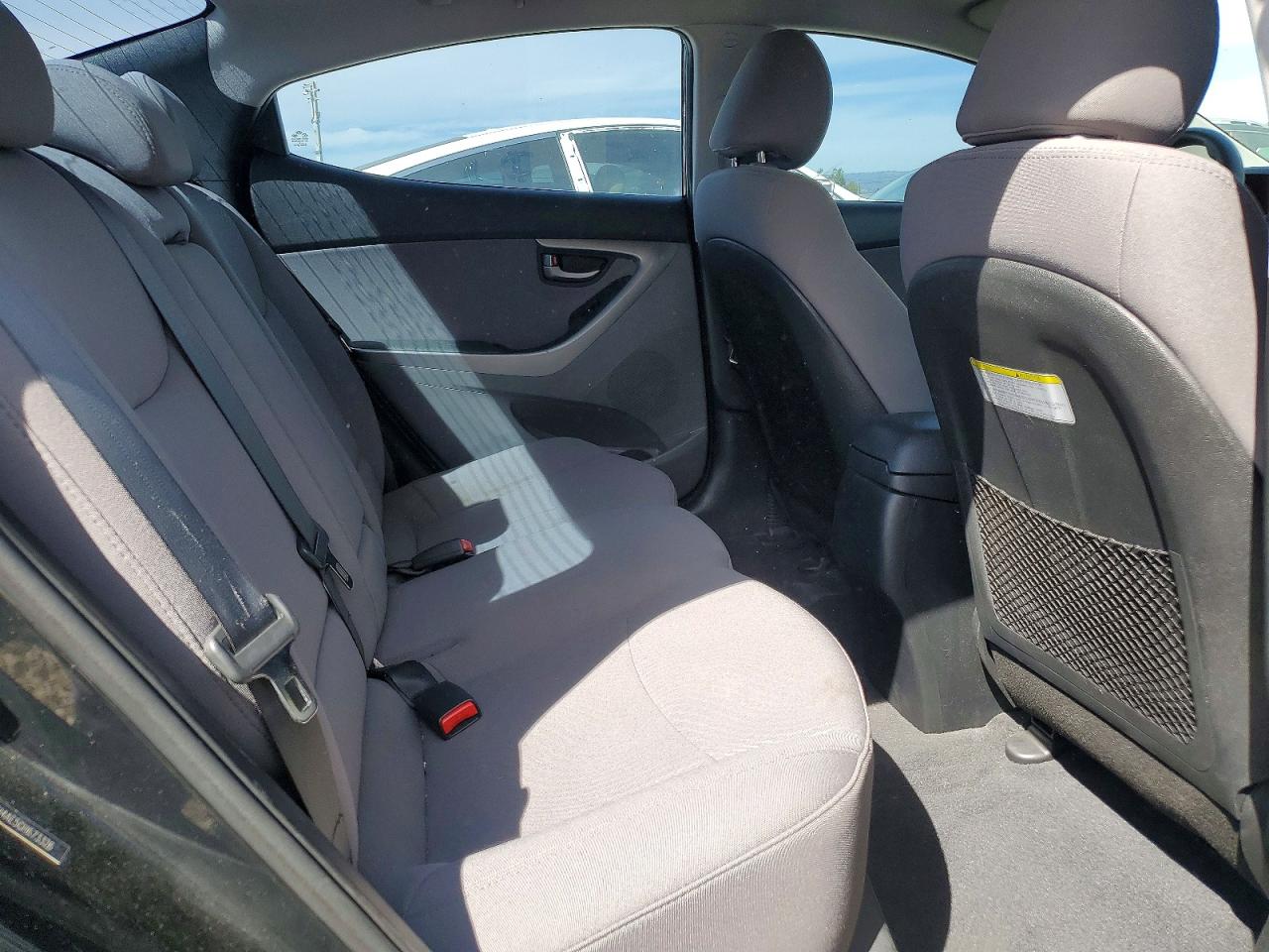 2016 HYUNDAI ELANTRA