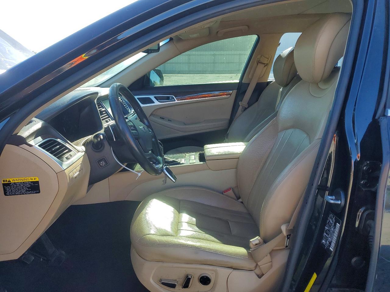 2015 HYUNDAI GENESIS