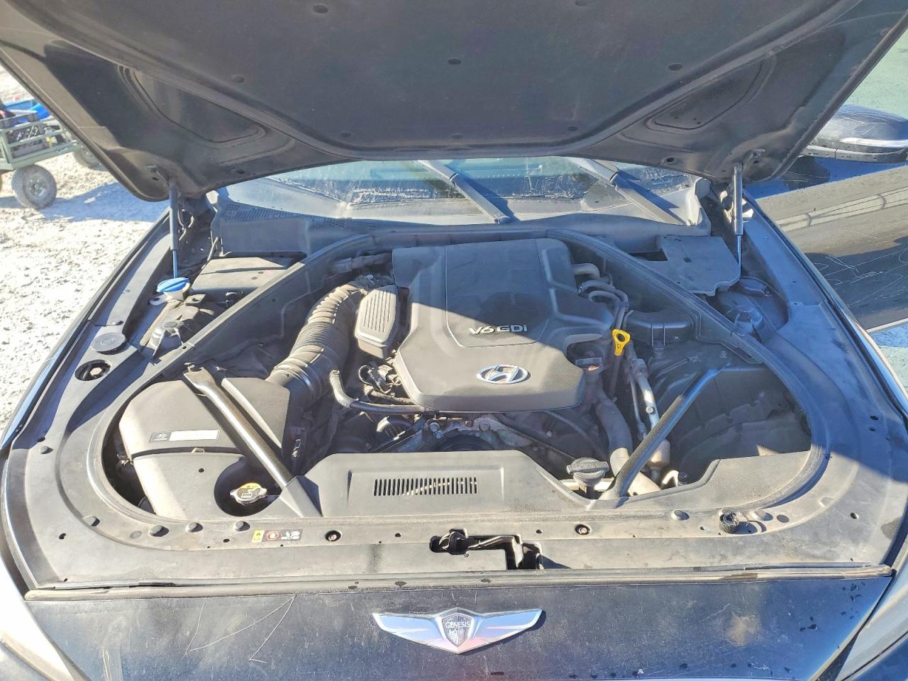 2015 HYUNDAI GENESIS