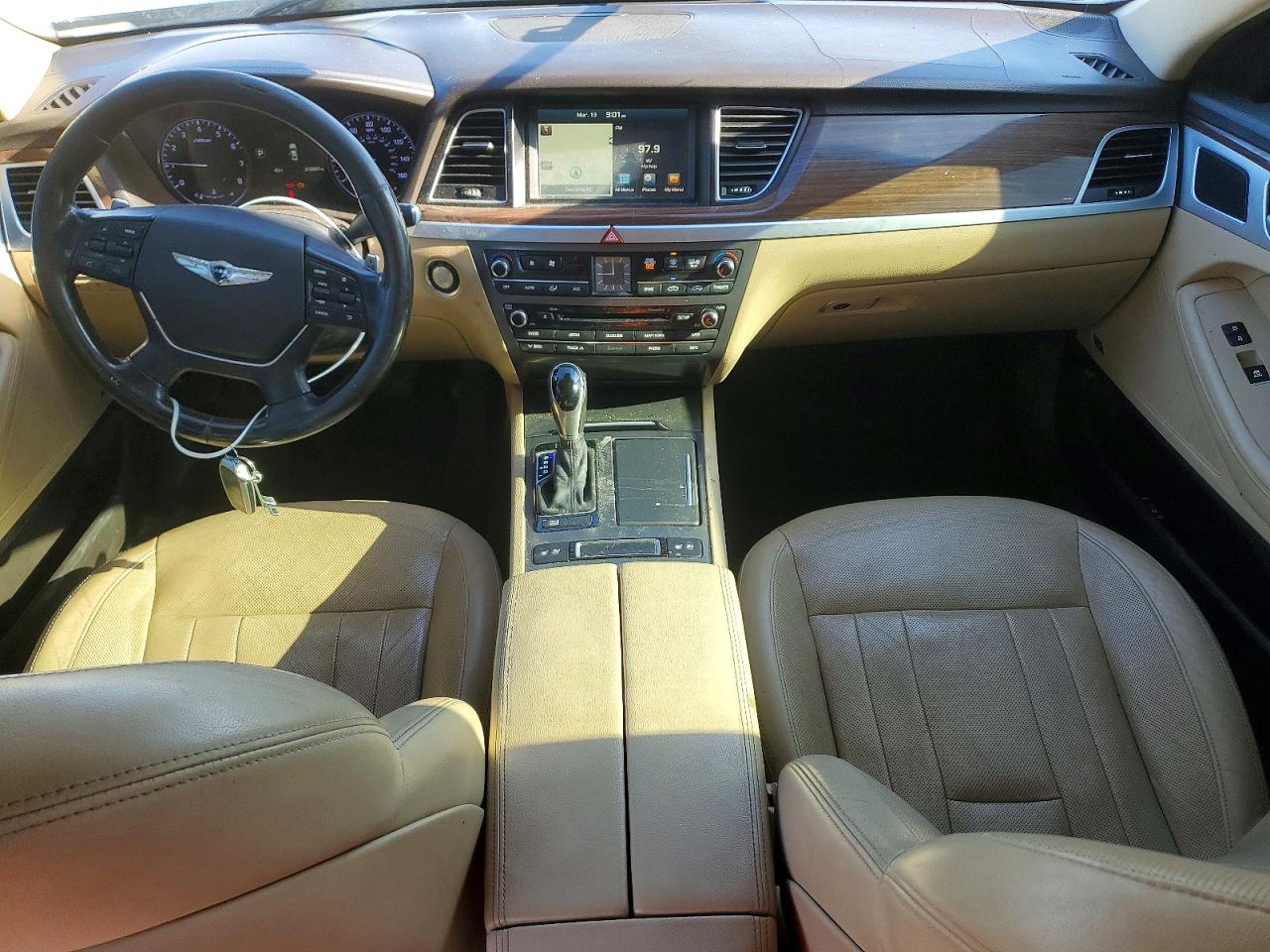 2015 HYUNDAI GENESIS