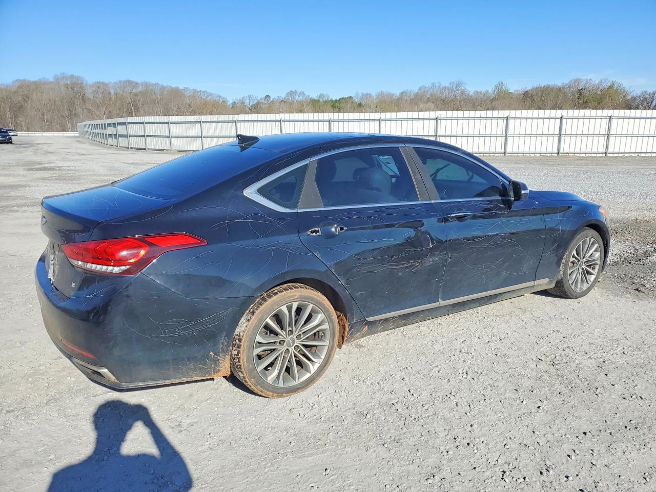2015 HYUNDAI GENESIS