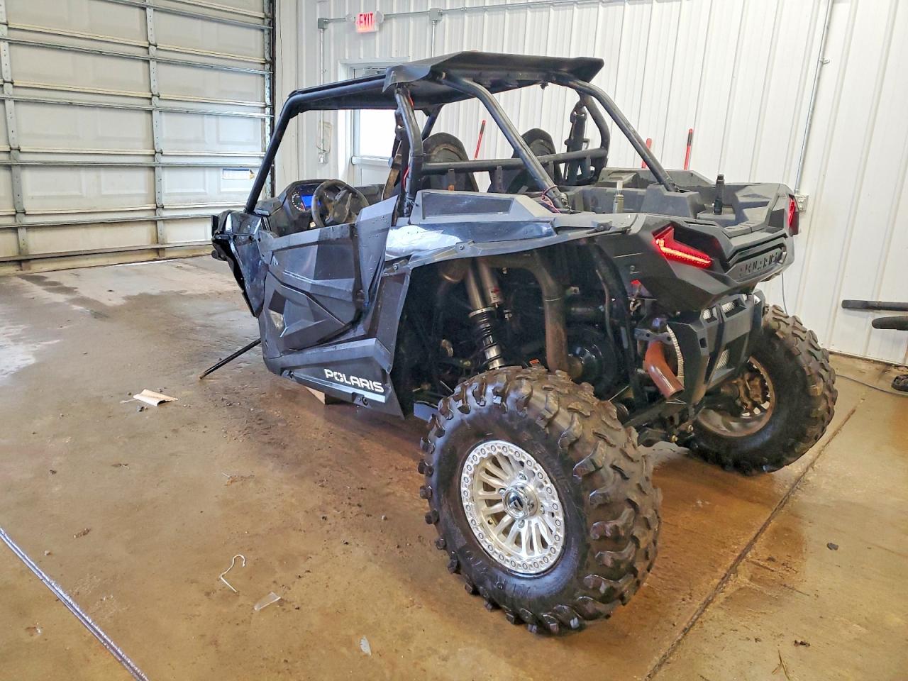 2023 POLARIS SIDEBYSIDE