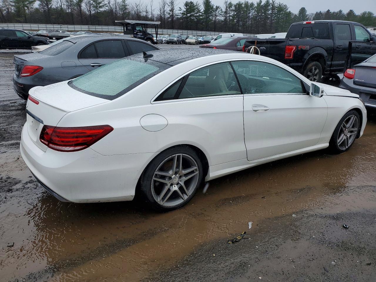 2016 MERCEDES-BENZ E-CLASS