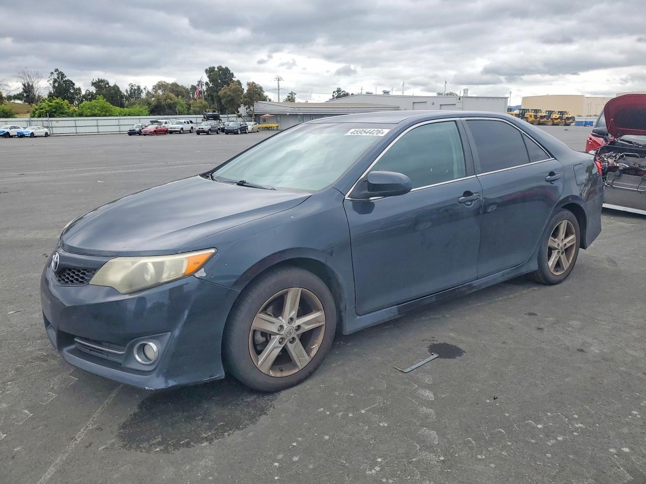 2014 TOYOTA CAMRY
