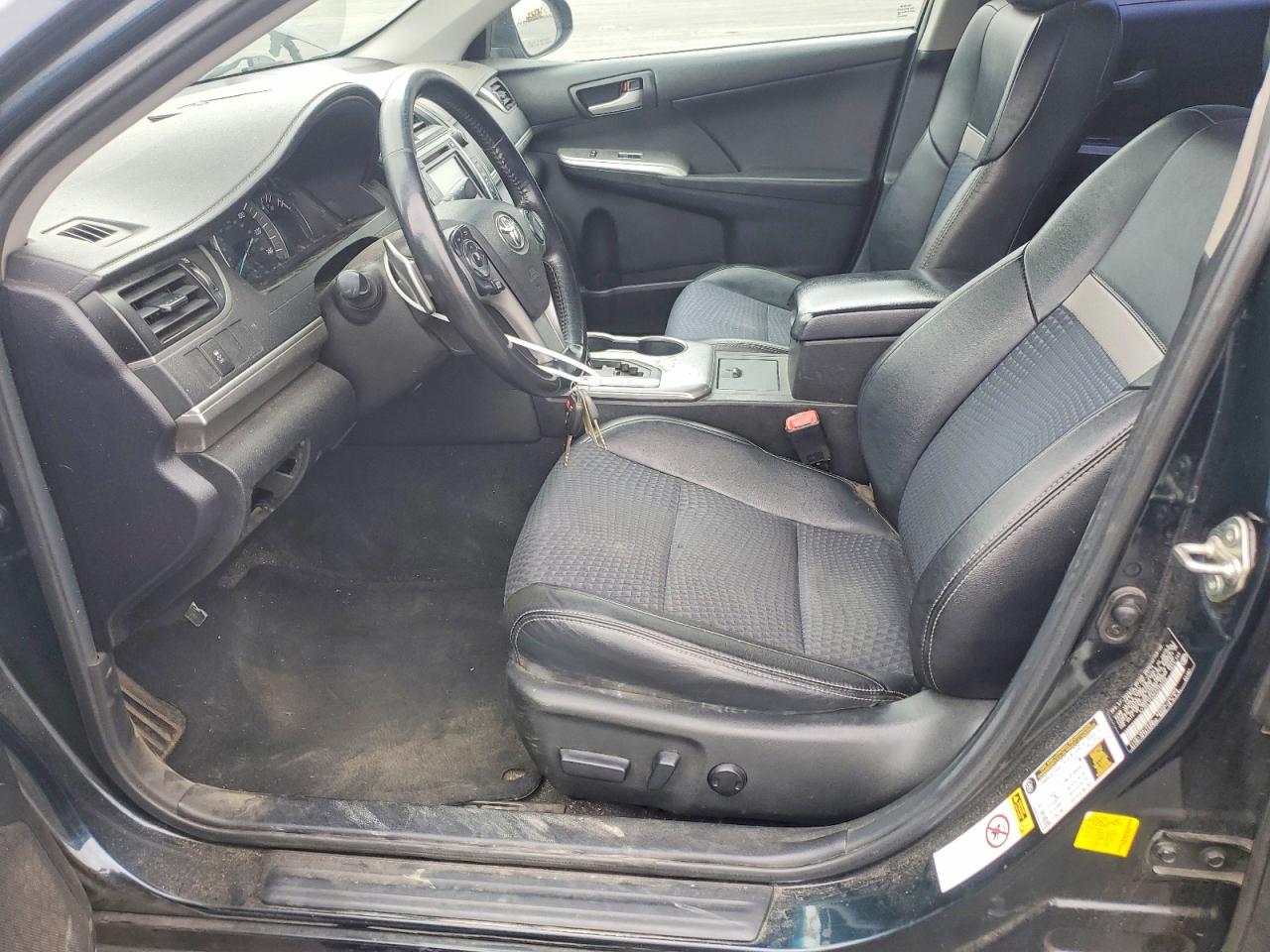 2014 TOYOTA CAMRY