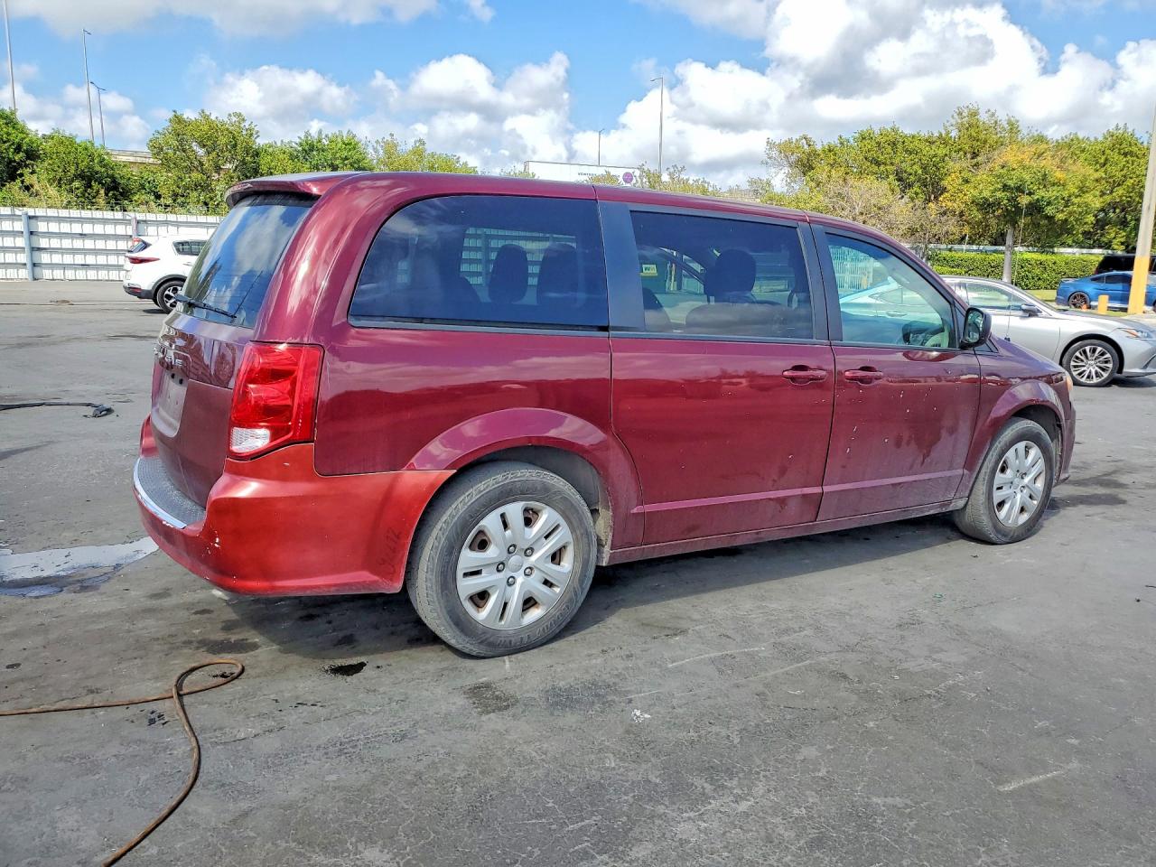 2018 DODGE CARAVAN