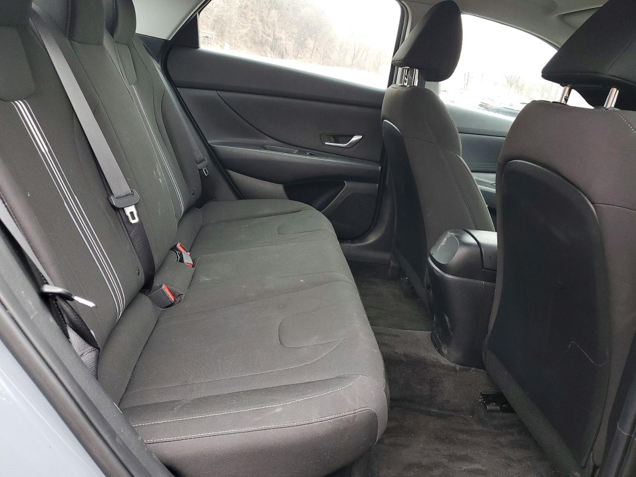 2022 HYUNDAI ELANTRA