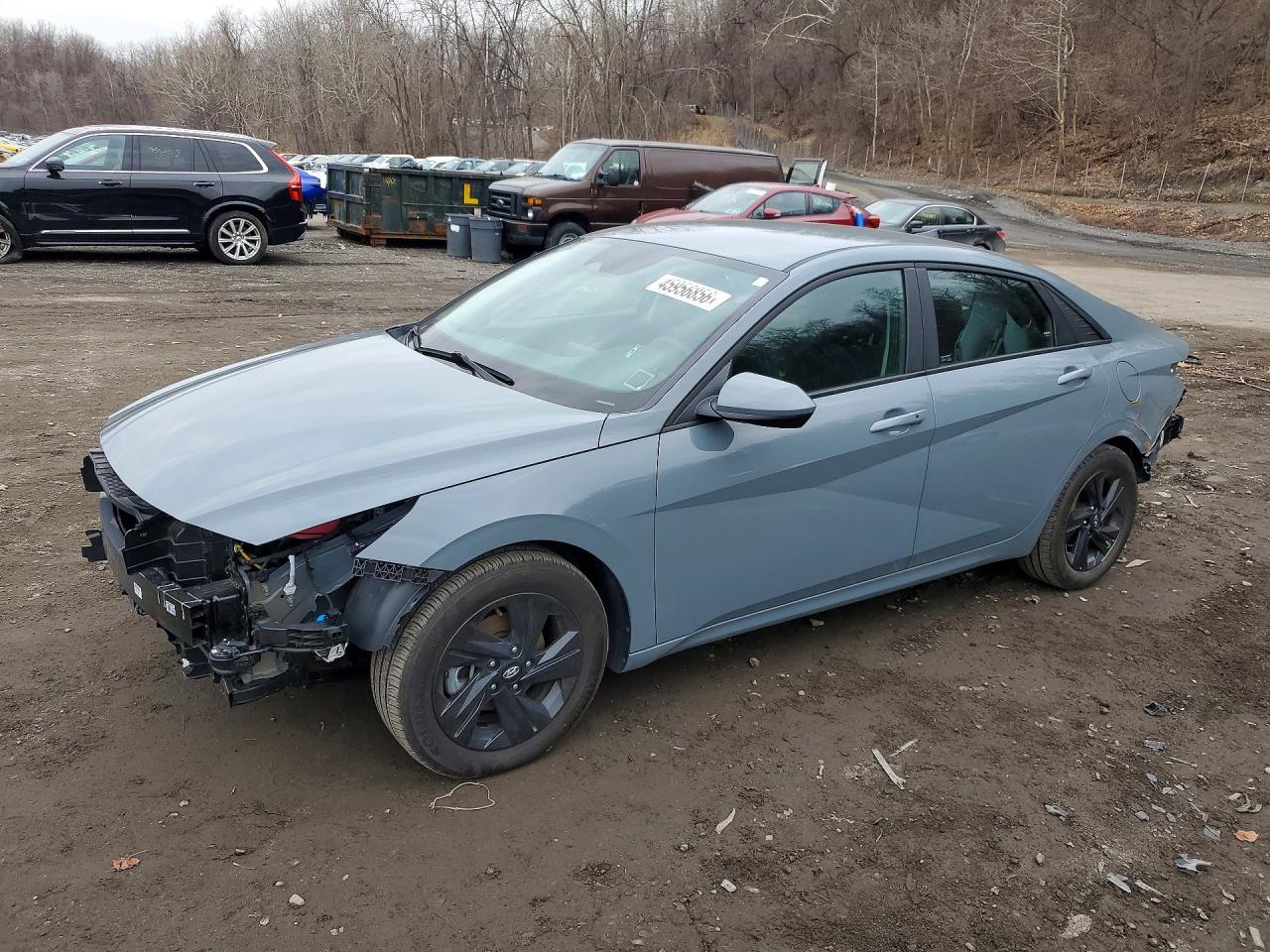 2022 HYUNDAI ELANTRA