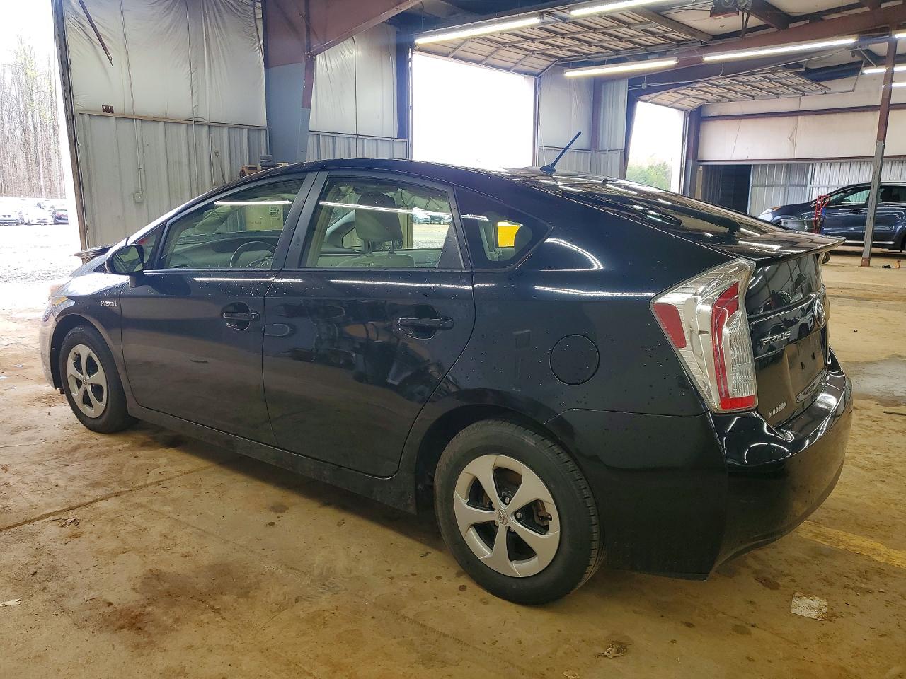 2015 TOYOTA PRIUS