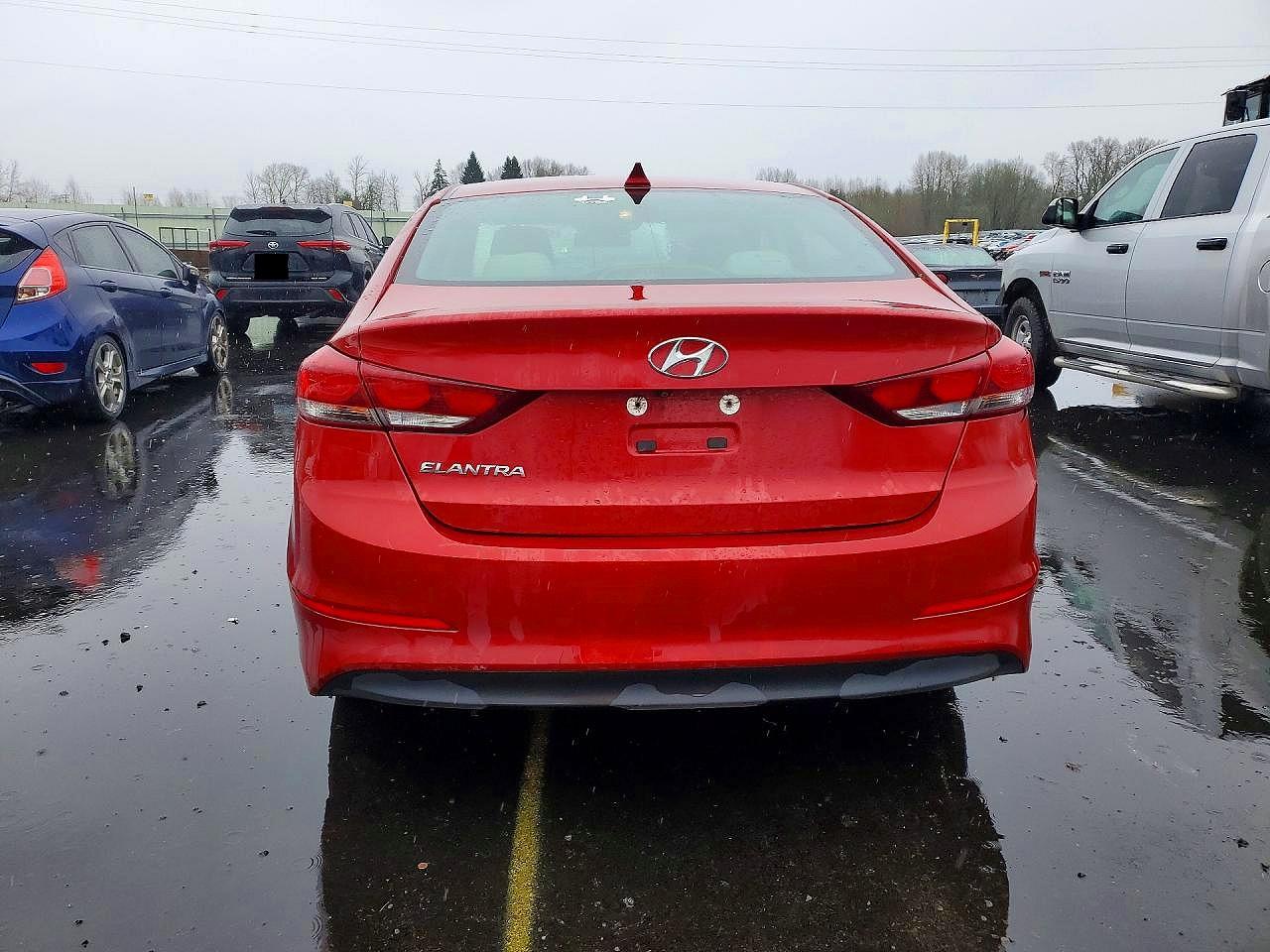 2018 HYUNDAI ELANTRA