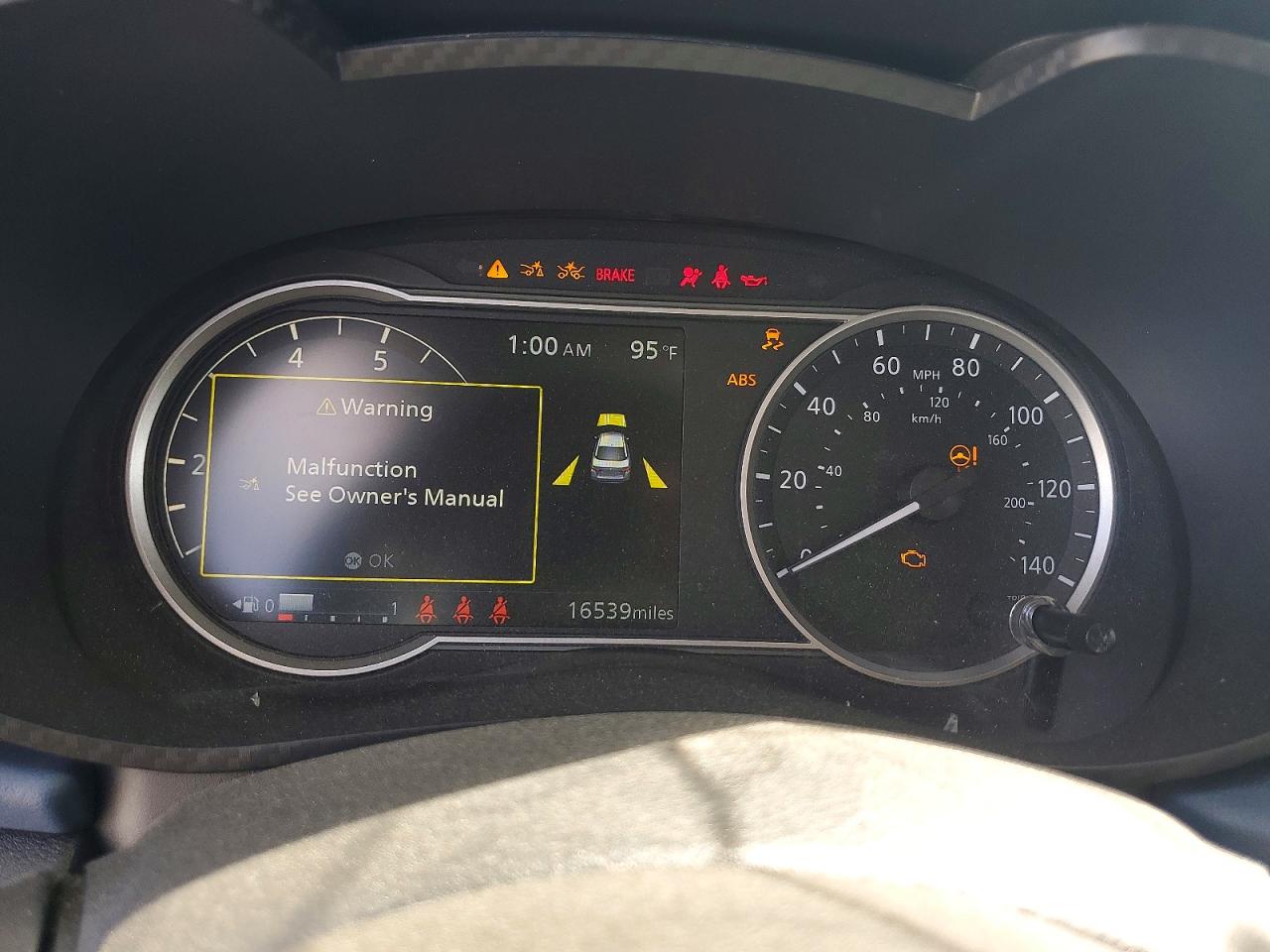 2025 NISSAN VERSA