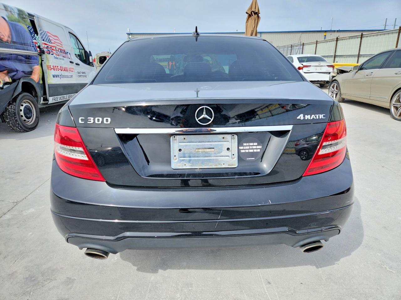 2012 MERCEDES-BENZ C-CLASS