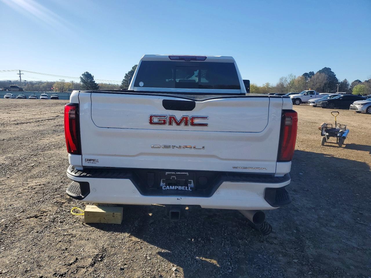 2024 GMC SIERRA