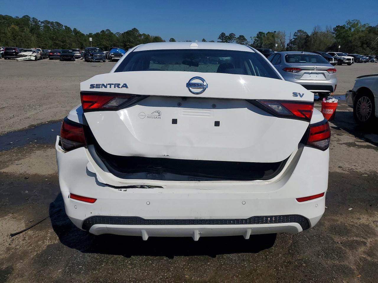 2022 NISSAN SENTRA
