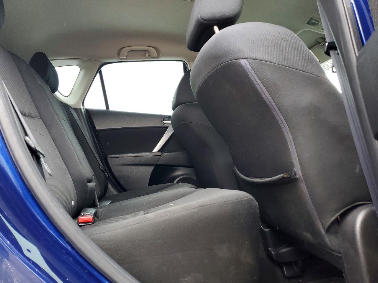2012 MAZDA 3