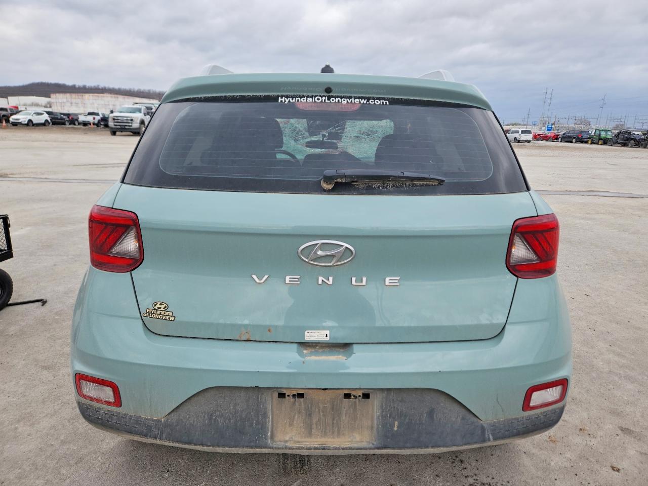 2025 HYUNDAI VENUE