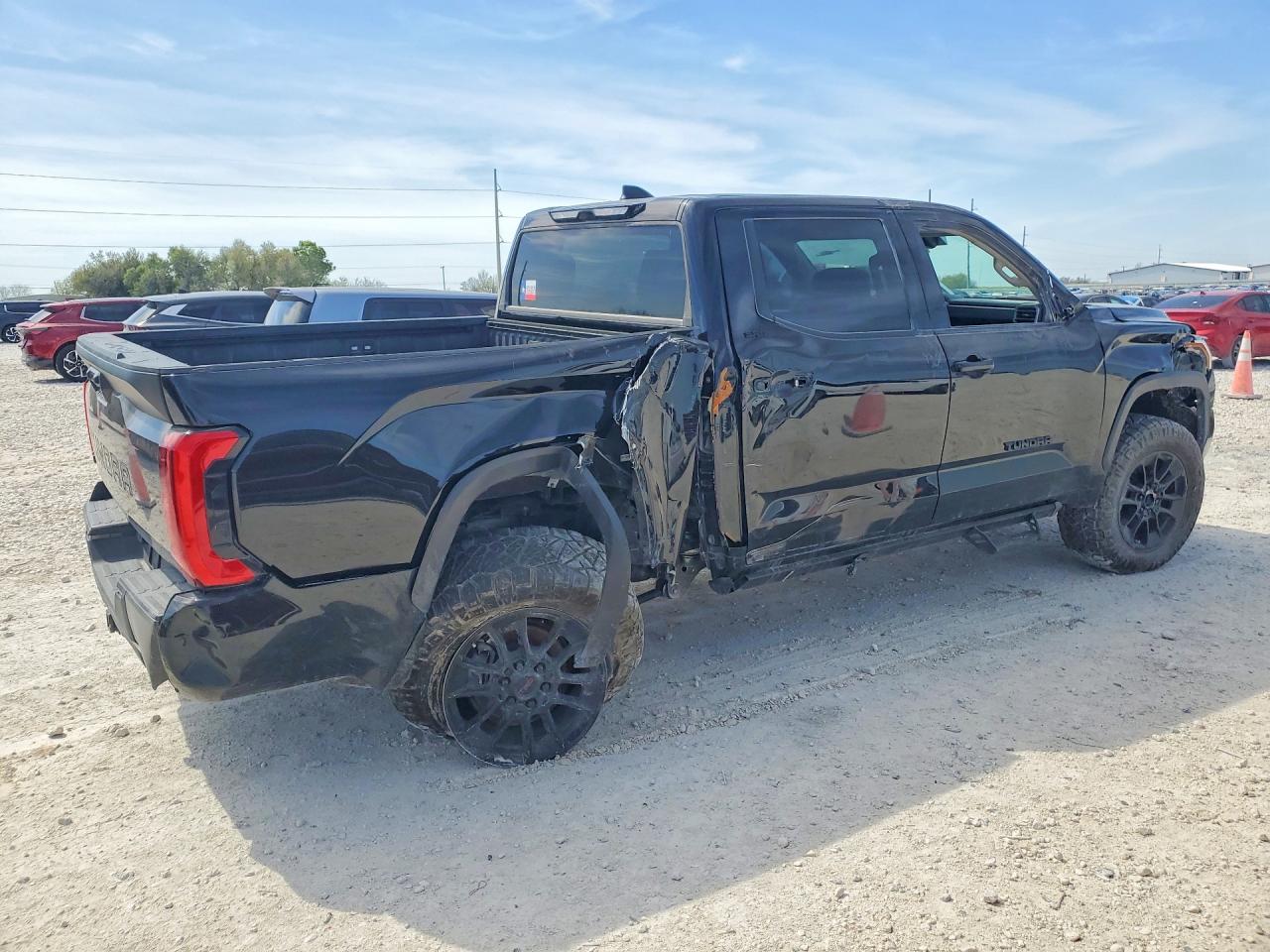 2024 TOYOTA TUNDRA