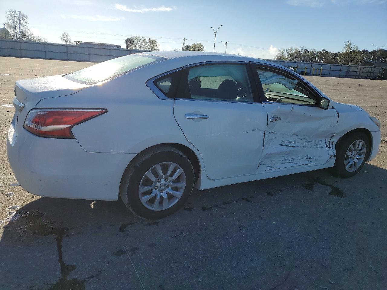 2015 NISSAN ALTIMA