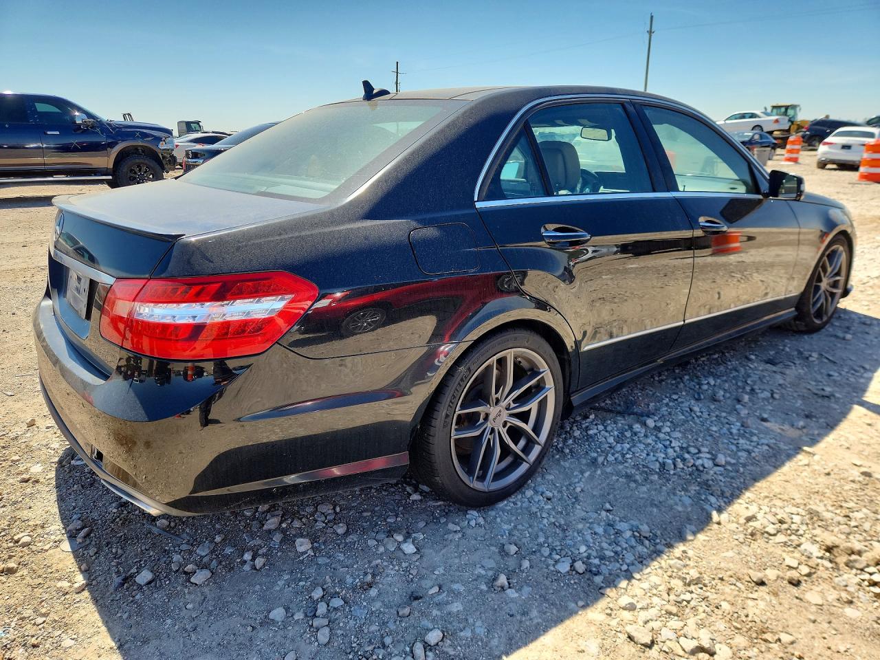 2011 MERCEDES-BENZ E-CLASS