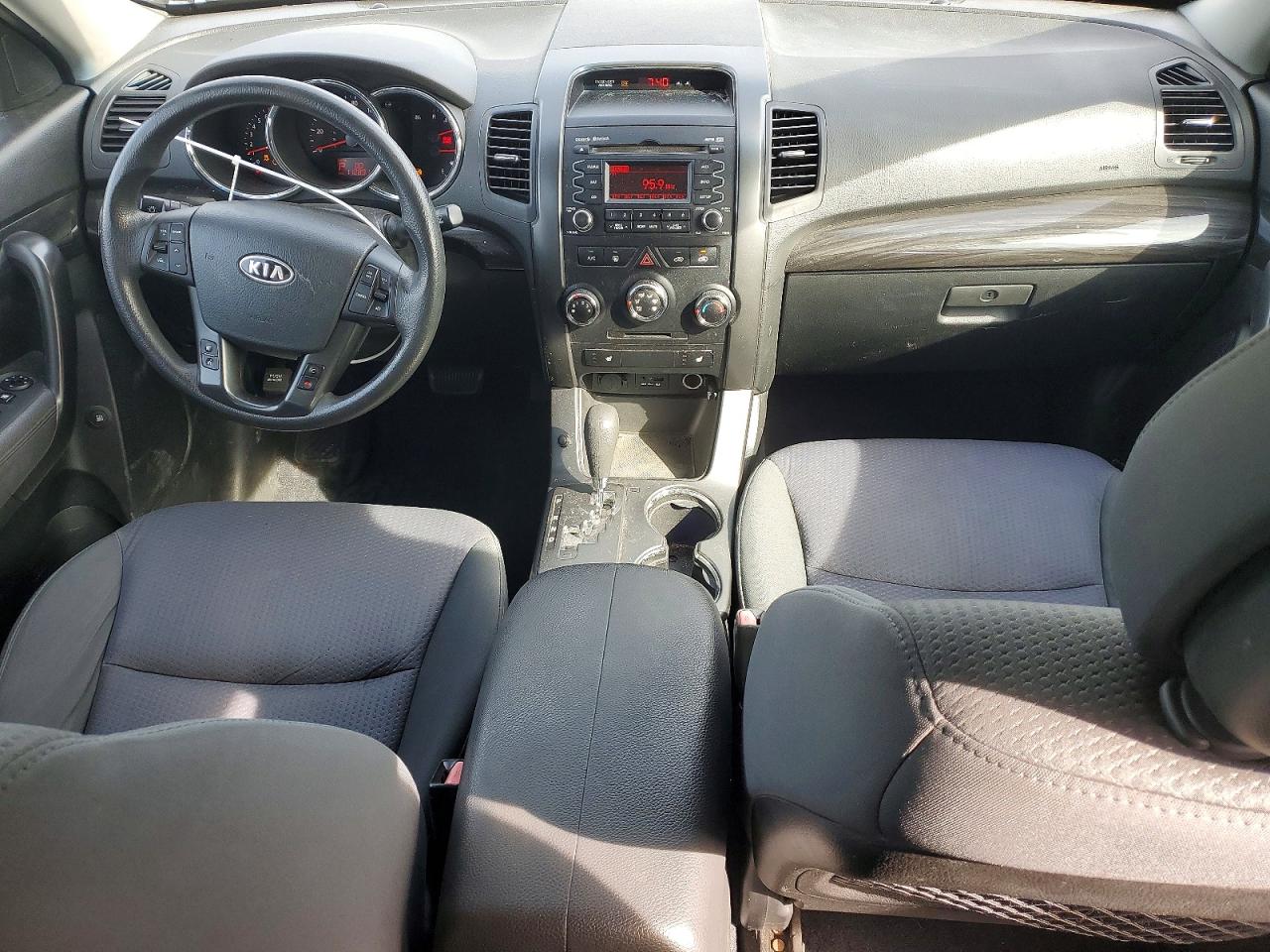 2012 KIA SORENTO
