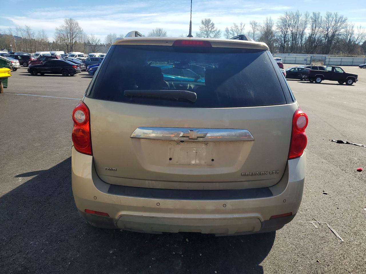 2011 CHEVROLET EQUINOX