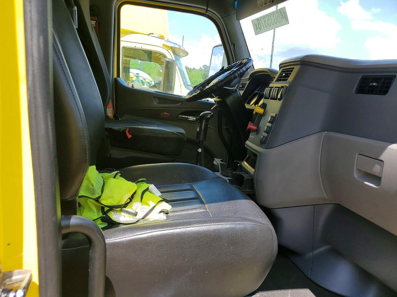 2017 PETERBILT ALL OTHER