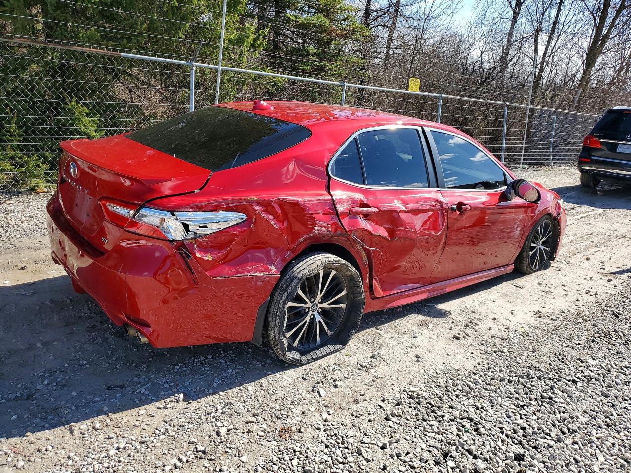 2019 TOYOTA CAMRY