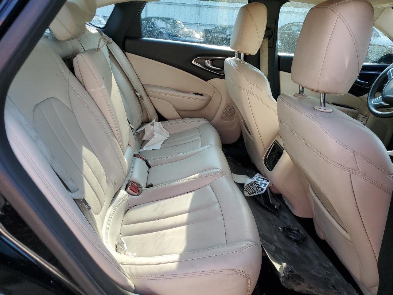 2015 CHRYSLER 200