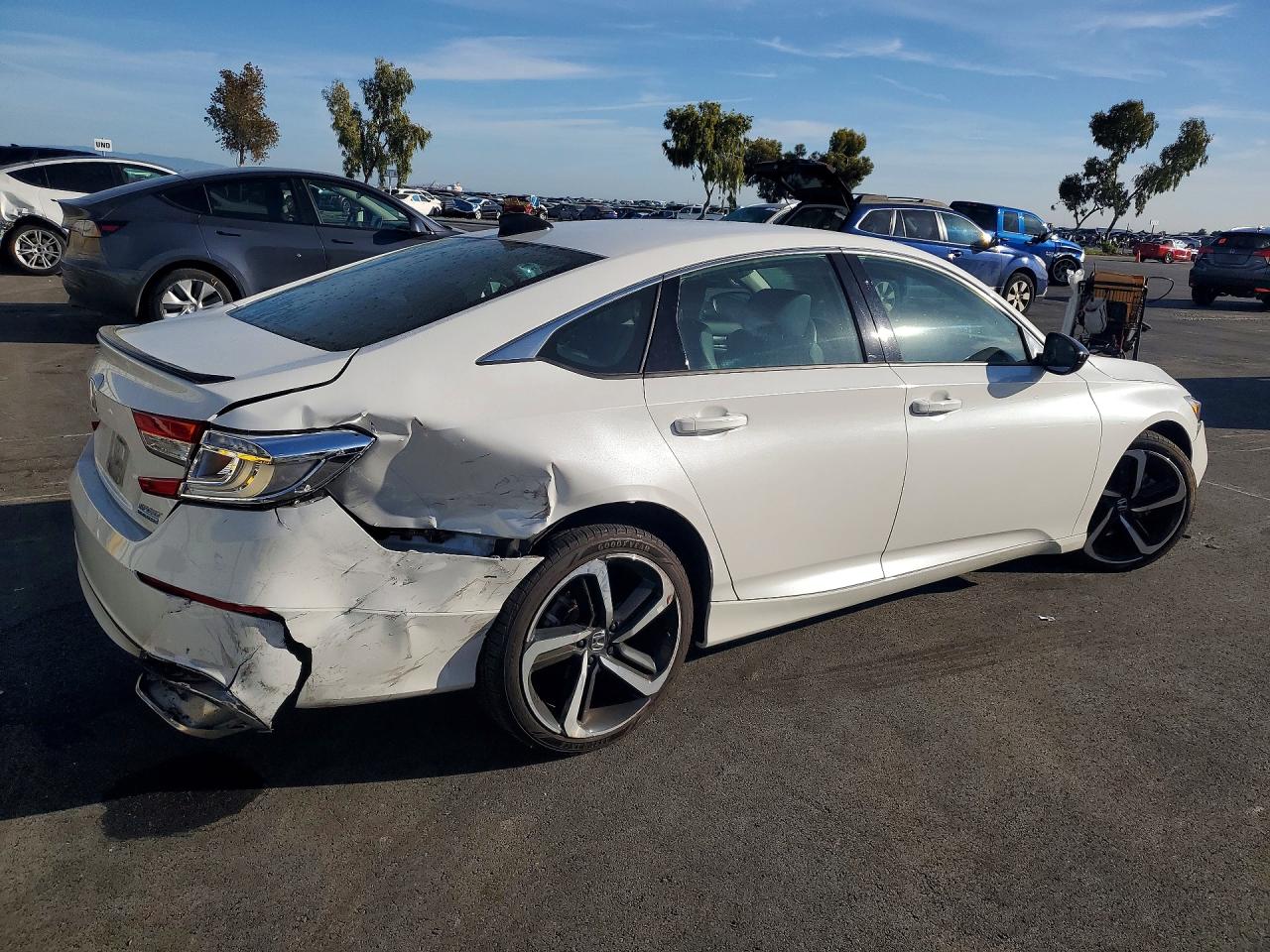 2021 HONDA ACCORD