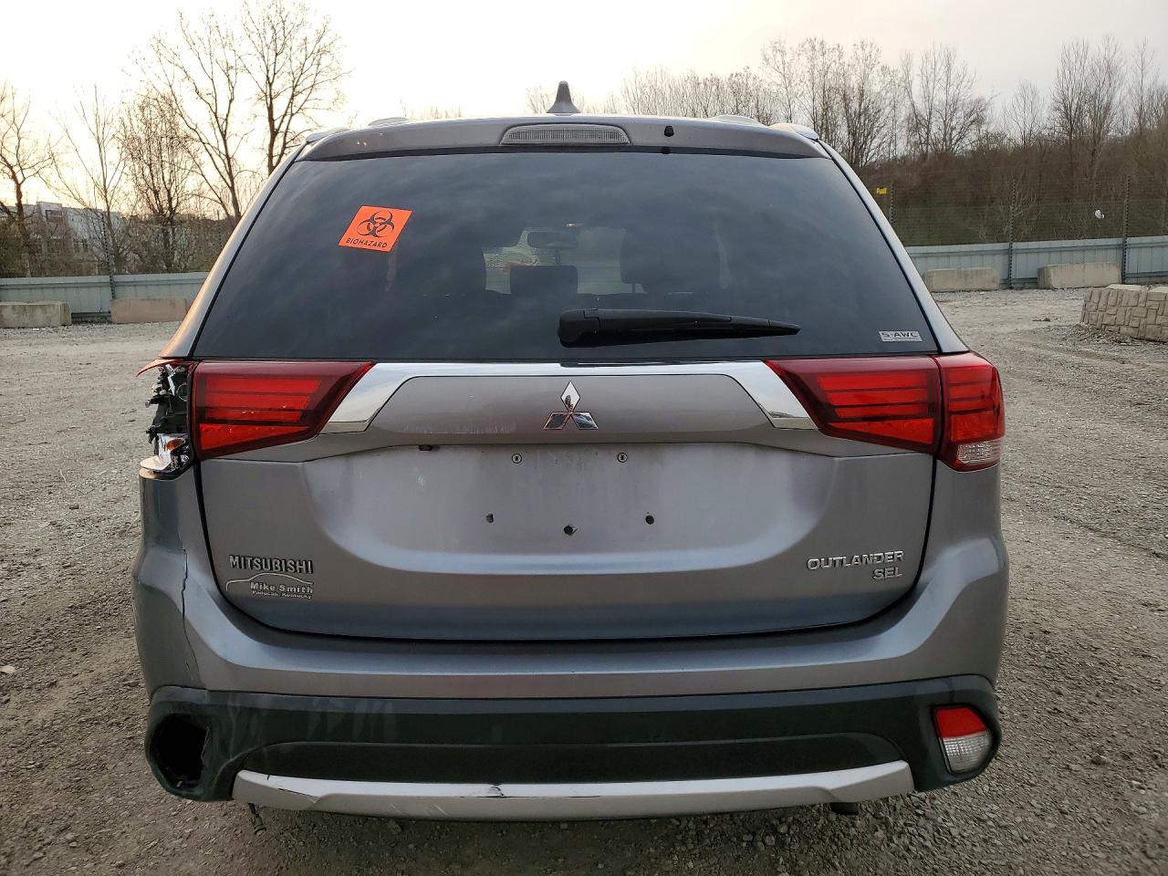 2017 MITSUBISHI OUTLANDER