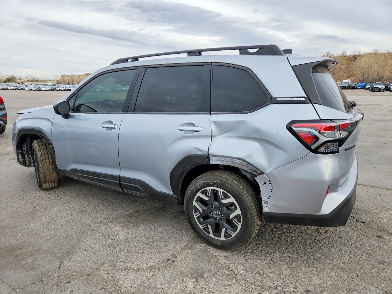 2025 SUBARU FORESTER