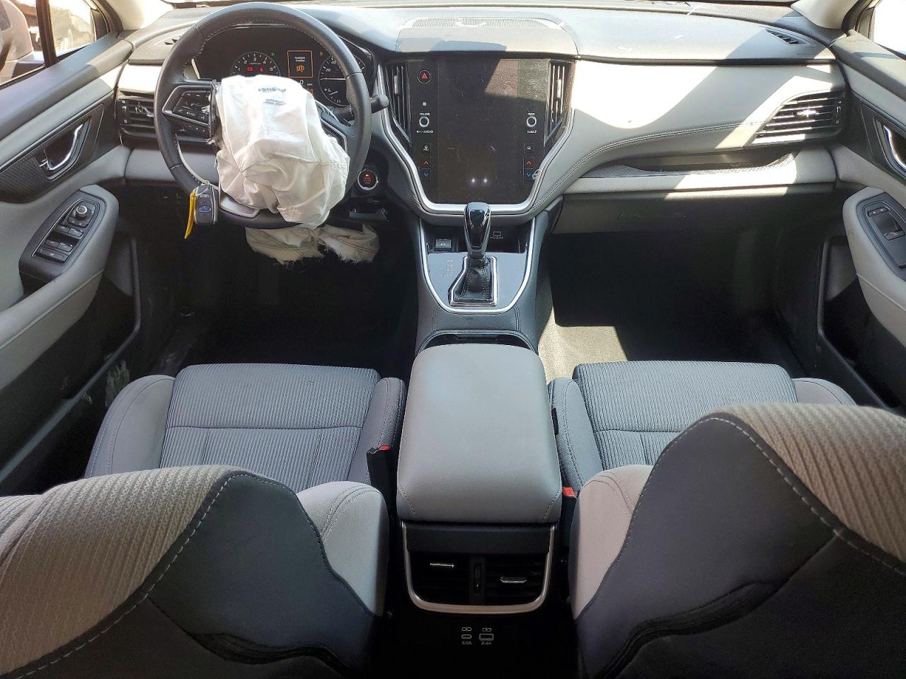 2025 SUBARU LEGACY