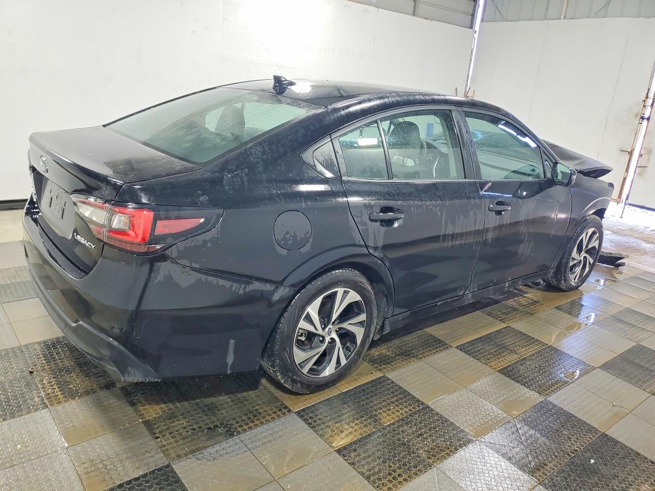 2025 SUBARU LEGACY
