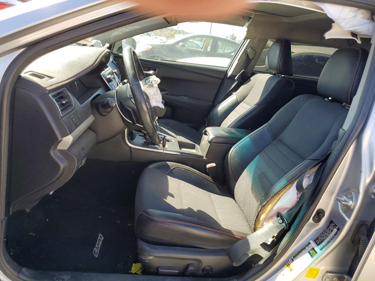 2017 TOYOTA CAMRY