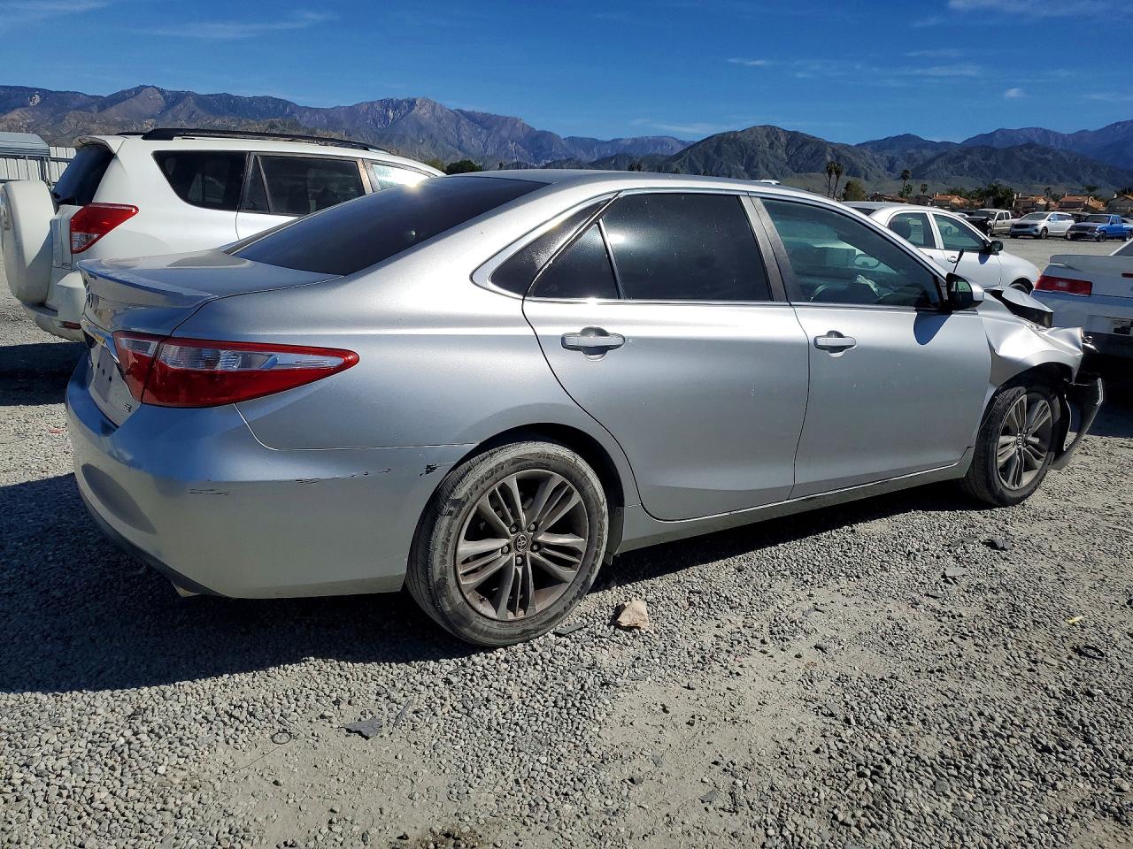 2017 TOYOTA CAMRY