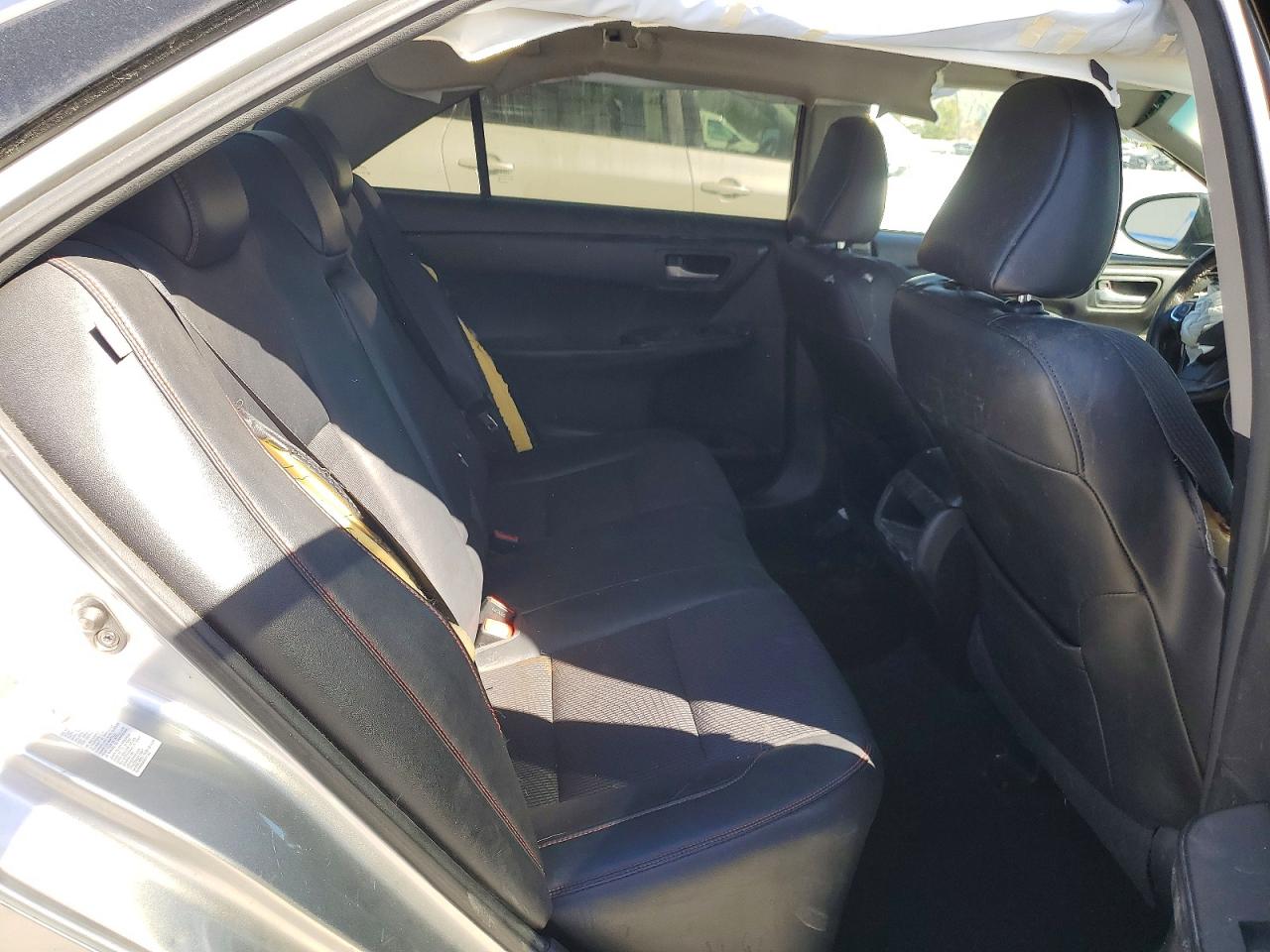2017 TOYOTA CAMRY